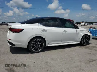 2024 Nissan Sentra SR with VIN 3N1AB8DV6RY330055, listed as a Copart auction lot 61074645 with 21,941 mi miles and Salvage title. Bid and sale history available at DreamBid. Image 3.