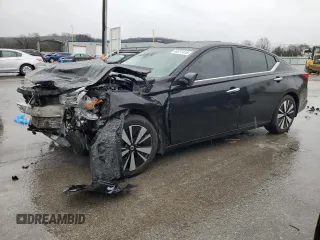 2019 Nissan Altima SV z VIN 1N4BL4DV5KC145829, wystawiony jako Copart lot #44971415 z przebiegiem 114 431 mil mil oraz Szkoda całkowita • Salvage title. Historia ofert i sprzedaży dostępna na DreamBid. Obrazek 1.