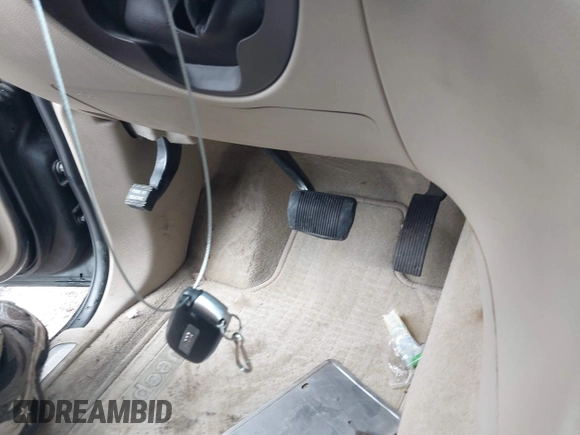 2015 Jeep Grand Cherokee Overland with VIN 1C4RJECG1FC769950, listed as a IAAI auction lot 42405712 with 217,514 mi miles and . Bid and sale history available at DreamBid. Image 11.