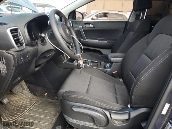 2020 Kia Sportage LX with VIN KNDPM3AC1L7820919, listed as a Copart auction lot 84804694 with 92063 miles and Salvage Title. Bid and sale history available at carsss.com. Image 7.