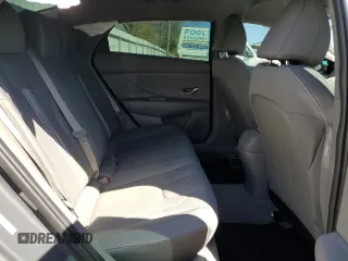 2023 Hyundai Elantra SEL z VIN KMHLM4AG9PU601538, wystawiony jako Copart lot #52114585 z przebiegiem 23 399 mil mil oraz Szkoda całkowita • Salvage title. Historia ofert i sprzedaży dostępna na DreamBid. Obrazek 10.