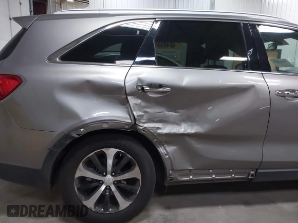 2017 Kia Sorento EX with VIN 5XYPHDA56HG322608, listed as a IAAI auction lot 40663020 with 88,770 mi miles and . Bid and sale history available at DreamBid. Image 6.