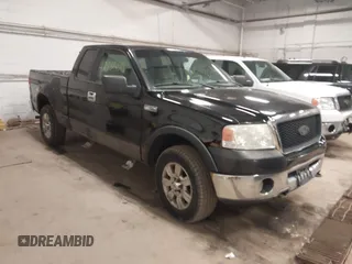 2006 Ford F-150 XLT with VIN 1FTPX14V06KC99301, listed as a IAAI auction lot 42135819 with 132,341 mi miles. Bid and sale history available at carsss.com. Image 1.