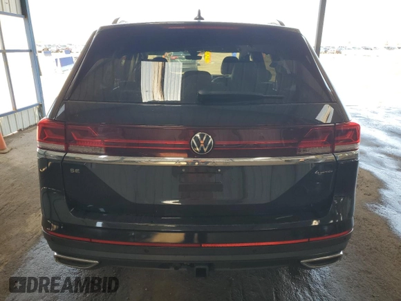 2024 Volkswagen Atlas SE with VIN 1V2HR2CA6RC580681, listed as a Copart auction lot 62478095 with 22,485 mi miles and Clean title. Bid and sale history available at DreamBid. Image 6.