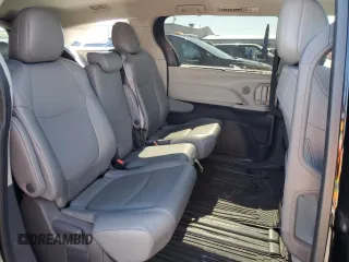 2021 Toyota Sienna XLE with VIN 5TDYRKEC1MS064669, listed as a Copart auction lot 57818955 with 120,181 mi miles and Salvage title. Bid and sale history available at DreamBid. Image 11.
