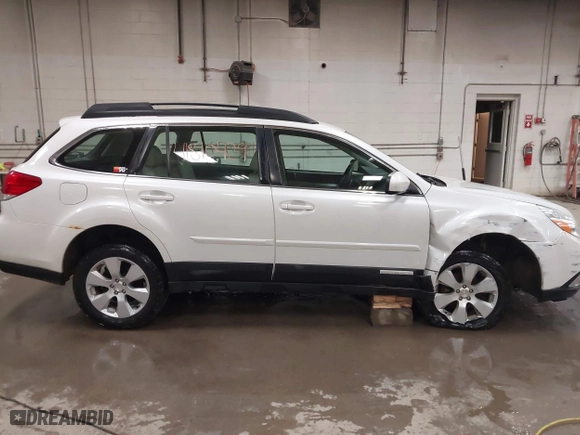 2012 Subaru Outback 2.5i with VIN 4S4BRBAC1C3259551, listed as a IAAI auction lot 41810429 with 122,402 mi miles. Bid and sale history available at carsss.com. Image 13.