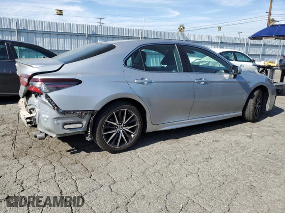 2021 Toyota Camry SE Nightshade with VIN 4T1G11AK8MU425865, listed as a Copart auction lot 50732965 with 88,275 mi miles and Salvage Title. Bid and sale history available at carsss.com. Image 3.