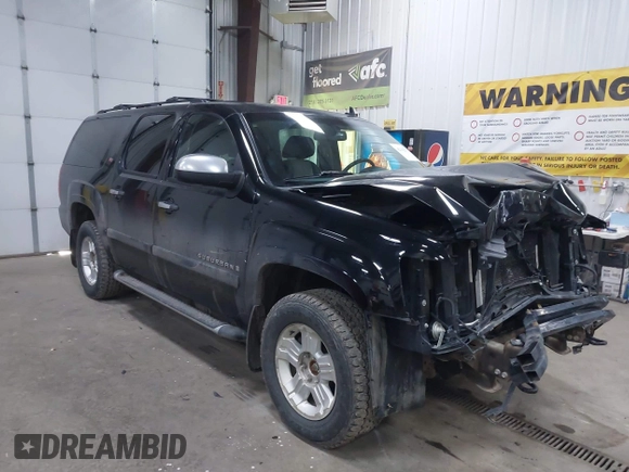 2008 Chevrolet Suburban LTZ with VIN 3GNFK16328G191186, listed as a IAAI auction lot 42102717 with 185,236 mi miles and . Bid and sale history available at DreamBid. Image 1.
