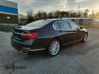2019 BMW 7 Series 740i xDrive with VIN WBA7E4C55KGV28252, listed as a Copart auction lot 50657795 with 60,789 mi miles and Salvage title. Bid and sale history available at DreamBid. Image 4.