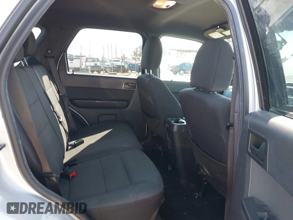 2012 Ford Escape XLT с VIN 1FMCU9DGXCKB55950, выставлен на аукционе IAAI как лот 42490173 с пробегом 221 795 миль миль и . История ставок и продаж доступна на DreamBid. Изображение 8.