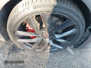 2018 Tesla Model S 75D z VIN 5YJSA1E4XJF291438, wystawiony jako IAAI lot #41311045 z przebiegiem Nie podano mil oraz . Historia ofert i sprzedaży dostępna na DreamBid. Obrazek 11.