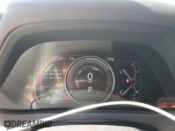 2021 Lexus UX 250h с VIN JTHP9JBH5M2041312, выставлен на аукционе Copart как лот 50294735 с пробегом 7 910 миль миль и Списание • Salvage title. История ставок и продаж доступна на DreamBid. Изображение 9.