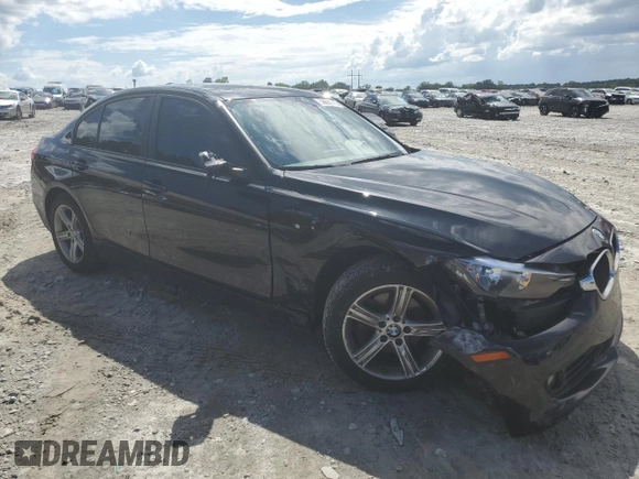 2015 BMW 3 Series 328i xDrive с VIN WBA3B5G50FNS15604, выставлен на аукционе Copart как лот 56861715 с пробегом 129 615 миль миль и Списание • Salvage title. История ставок и продаж доступна на DreamBid. Изображение 4.