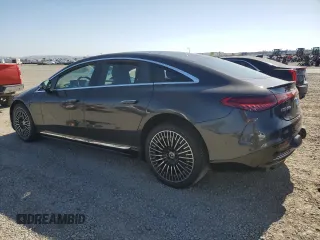 2022 Mercedes-Benz EQS 450+ z VIN W1KCG2DB2NA014795, wystawiony jako Copart lot #57669685 z przebiegiem Nie podano mil oraz Szkoda całkowita • Salvage title. Historia ofert i sprzedaży dostępna na DreamBid. Obrazek 2.