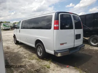 2020 Chevrolet Express Passenger LT z VIN 1GAZGPFG7L1125732, wystawiony jako Copart lot #56536785 z przebiegiem 89 436 mil mil oraz Szkoda całkowita • Salvage title. Historia ofert i sprzedaży dostępna na DreamBid. Obrazek 2.