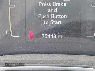 2020 Jeep Cherokee Latitude Plus z VIN 1C4PJMLBXLD568074, wystawiony jako IAAI lot #42164034 z przebiegiem 75 448 mil mil oraz . Historia ofert i sprzedaży dostępna na DreamBid. Obrazek 16.