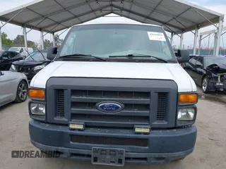 2008 Ford Econoline Cargo Commercial z VIN 1FTNE14W88DA02336, wystawiony jako IAAI lot #42325033 z przebiegiem 196 923 mil mil oraz . Historia ofert i sprzedaży dostępna na DreamBid. Obrazek 12.