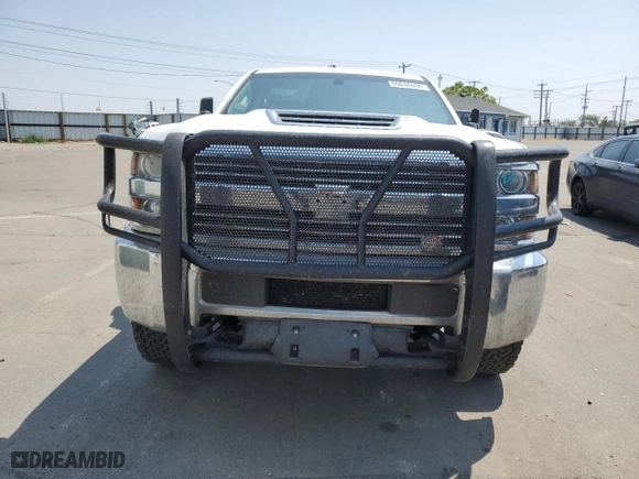 2017 Chevrolet Silverado 3500HD Work Truck with VIN 1GC4KYCY5HF230637, listed as a Copart auction lot 65634694 with 241,194 mi miles and Salvage Title. Bid and sale history available at carsss.com. Image 5.