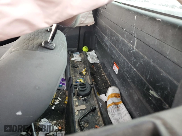 2017 Toyota Tacoma SR with VIN 5TFSX5EN4HX048433, listed as a Copart auction lot 60494905 with Not provided miles and Salvage title. Bid and sale history available at DreamBid. Image 10.