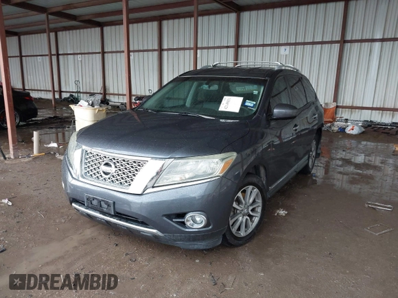 2014 Nissan Pathfinder Platinum with VIN 5N1AR2MN5EC685920, listed as a IAAI auction lot 42149831 with 149,618 mi miles and . Bid and sale history available at DreamBid. Image 2.