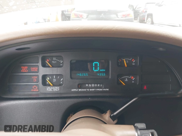1996 Chevrolet Caprice 1SA Special Value с VIN 1G1BL52W7TR179967, выставлен на аукционе IAAI как лот 42311914 с пробегом 146 265 миль миль и . История ставок и продаж доступна на DreamBid. Изображение 7.