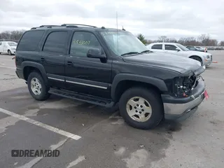 2005 Chevrolet Tahoe LS with VIN 1GNEK13TX5J179510, listed as a IAAI auction lot 41833007 with 192,402 mi miles. Bid and sale history available at carsss.com. Image 1.