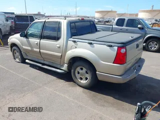 2001 Ford Explorer Sport Trac with VIN 1FMZU67E71UA27279, listed as a IAAI auction lot 42564976 with 199,126 mi miles and . Bid and sale history available at DreamBid. Image 3.