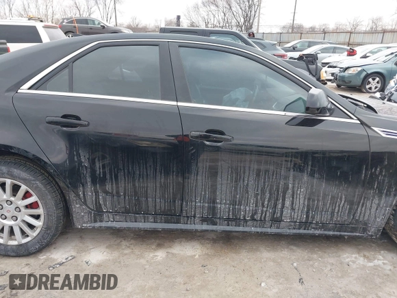 2010 Cadillac CTS Luxury with VIN 1G6DE5EG8A0141506, listed as a IAAI auction lot 41645014 with 150,394 mi miles. Bid and sale history available at carsss.com. Image 12.