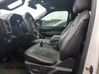 2019 Ford Expedition Max Limited с VIN 1FMJK2AT5KEA10835, выставлен на аукционе Copart как лот 58544805 с пробегом 108 805 миль миль и Списание • Salvage title. История ставок и продаж доступна на DreamBid. Изображение 7.