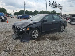 2015 Volkswagen Jetta SE with VIN 3VWD17AJXFM325546, listed as a Copart auction lot 62330395 with 119,727 mi miles and Salvage title. Bid and sale history available at DreamBid. Image 1.