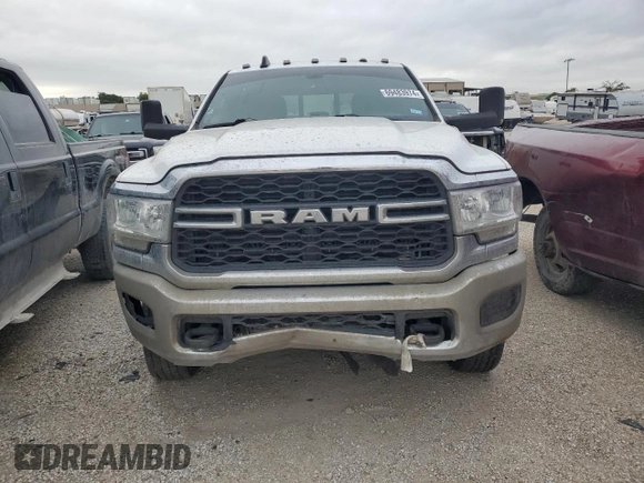 2021 Ram 3500 Tradesman with VIN 3C63RRGL7MG588964, listed as a Copart auction lot 69483974 with 139,707 mi miles and Salvage Title. Bid and sale history available at carsss.com. Image 5.