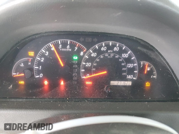 2005 Toyota Camry STD z VIN 4T1BE32K25U946848, wystawiony jako Copart lot #50825945 z przebiegiem 271 622 mil mil oraz Czysty tytuł • Clean title. Historia ofert i sprzedaży dostępna na DreamBid. Obrazek 9.