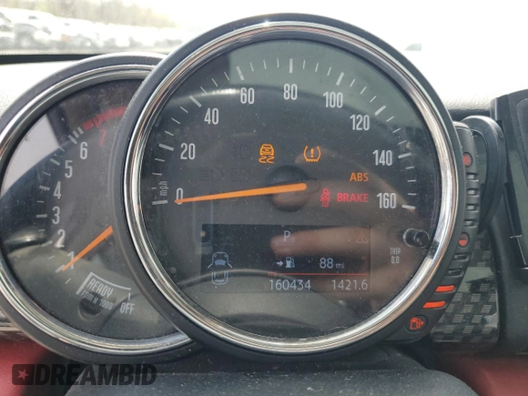 2016 MINI Hardtop 4 Door S z VIN WMWXU3C51G2B67610, wystawiony jako Copart lot #52743005 z przebiegiem 160 434 mil mil oraz Szkoda całkowita • Salvage title. Historia ofert i sprzedaży dostępna na DreamBid. Obrazek 9.