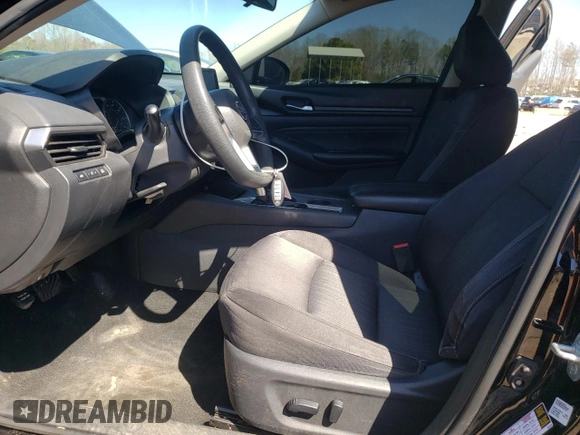 2019 Nissan Altima 2.5 S with VIN 1N4BL4BV7KC244008, listed as a Copart auction lot 50216045 with 136,744 mi miles and Salvage Title. Bid and sale history available at carsss.com. Image 7.