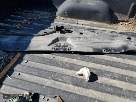 2015 Chevrolet Silverado 1500 LTZ with VIN 3GCUKSEC9FG488220, listed as a Copart auction lot 73384274 with 272,112 mi miles and Salvage Title. Bid and sale history available at carsss.com. Image 12.