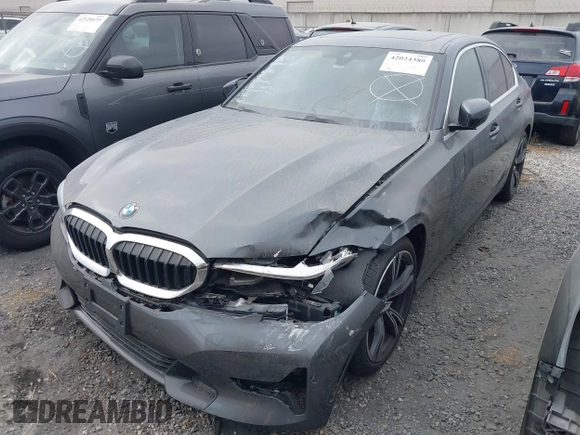 2021 BMW 3 Series 330i with VIN 3MW5R1J07M8C06389, listed as a IAAI auction lot 42024380 with 30,861 mi miles and . Bid and sale history available at DreamBid. Image 18.