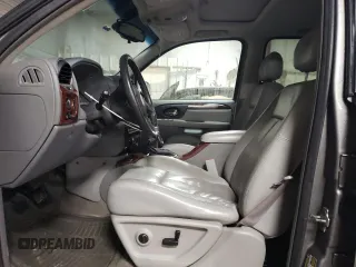 2005 GMC Envoy SLE with VIN 1GKDT13S952334233, listed as a Copart auction lot 85115854 with 221,131 mi miles and Salvage Title. Bid and sale history available at carsss.com. Image 7.
