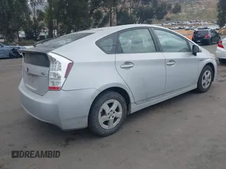2010 Toyota Prius II with VIN JTDKN3DU7A5177691, listed as a IAAI auction lot 42118814 with 194,472 mi miles. Bid and sale history available at carsss.com. Image 4.