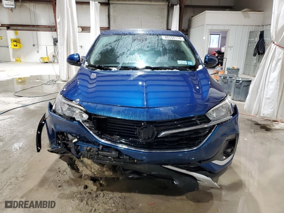 2020 Buick Encore GX Preferred with VIN KL4MMCSL7LB079300, listed as a Copart auction lot 86556114 with 75,303 mi miles and Salvage Title. Bid and sale history available at carsss.com. Image 5.