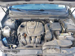 2014 Hyundai Sonata SE with VIN 5NPEC4ACXEH923397, listed as a IAAI auction lot 41748671 with 182,136 mi miles and . Bid and sale history available at DreamBid. Image 10.