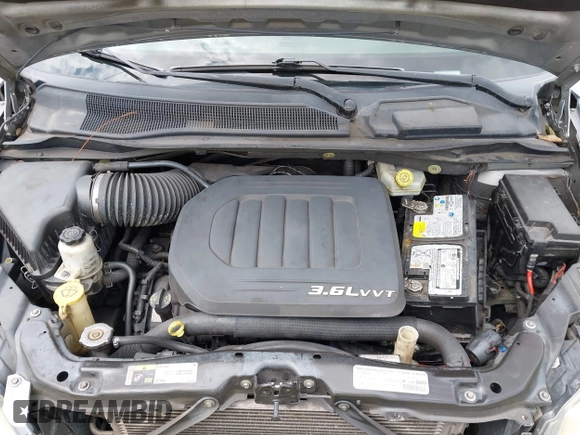 2014 Chrysler Town & Country Touring with VIN 2C4RC1BGXER123977, listed as a IAAI auction lot 42047133 with 150,046 mi miles. Bid and sale history available at carsss.com. Image 10.