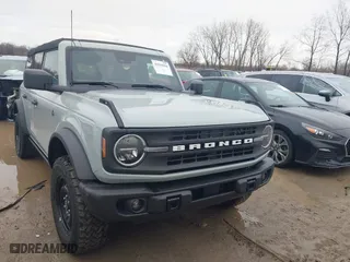 2023 Ford Bronco with VIN 1FMDE5BH4PLB16762, listed as a IAAI auction lot 41918584 with 32,527 mi miles. Bid and sale history available at carsss.com. Image 12.