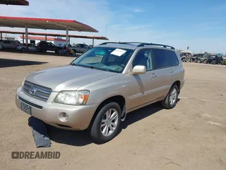 2006 Toyota Highlander z VIN JTEDW21AX60009120, wystawiony jako IAAI lot #41912964 z przebiegiem 304 205 mil mil oraz . Historia ofert i sprzedaży dostępna na DreamBid. Obrazek 2.