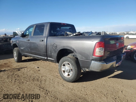 2022 Ram 2500 Big Horn with VIN 3C6UR5DL6NG298945, listed as a Copart auction lot 84228454 with 72,147 mi miles and Salvage Title. Bid and sale history available at carsss.com. Image 2.
