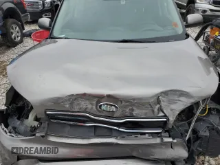 2018 Kia Soul + with VIN KNDJP3A55J7612246, listed as a Copart auction lot 50735435 with 151,469 mi miles and Clean Title. Bid and sale history available at carsss.com. Image 12.