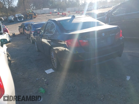 2011 BMW 5 Series 535i xDrive with VIN WBAFU7C58BC781279, listed as a IAAI auction lot 41224680 with 168,015 mi miles and . Bid and sale history available at DreamBid. Image 3.