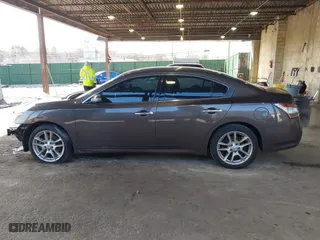2014 Nissan Maxima 3.5 SV w/Premium Pkg with VIN 1N4AA5AP6EC430315, listed as a IAAI auction lot 41913968 with 84,065 mi miles. Bid and sale history available at carsss.com. Image 15.