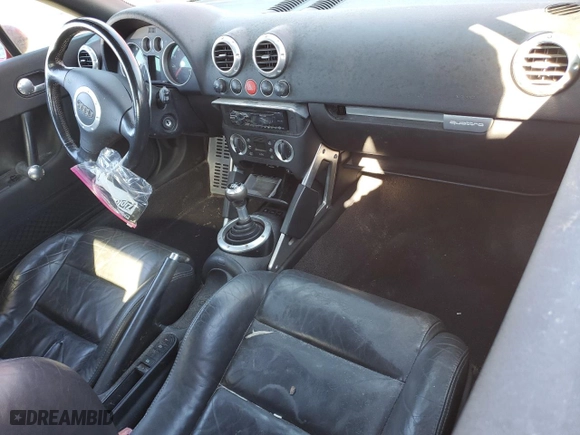 2001 Audi TT with VIN TRUUT28N511014546, listed as a Copart auction lot 88598125 with 155,870 mi miles and Clean Title. Bid and sale history available at carsss.com. Image 8.