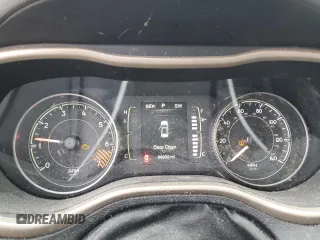 2014 Jeep Cherokee Latitude with VIN 1C4PJLCB4EW323899, listed as a Copart auction lot 53537055 with 86,932 mi miles and Clean Title. Bid and sale history available at carsss.com. Image 9.