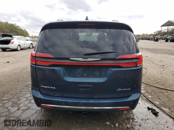 2021 Chrysler Pacifica Hybrid Limited with VIN 2C4RC1S70MR557372, listed as a Copart auction lot 75748774 with 80,322 mi miles and Salvage title. Bid and sale history available at DreamBid. Image 6.
